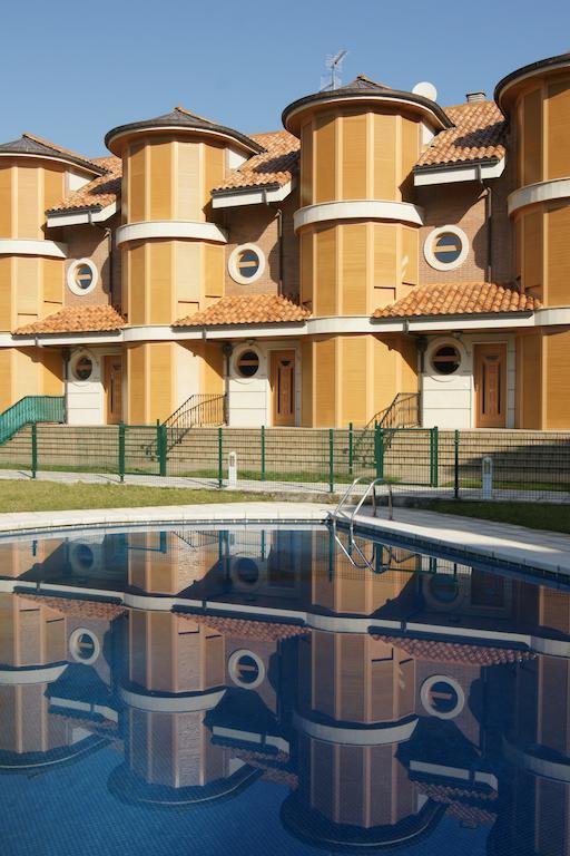 Apartamentos Quinto Sueno Noja Exteriör bild